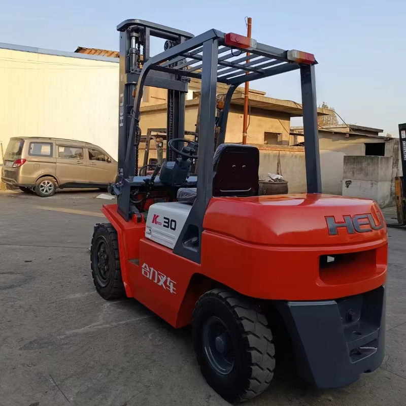 Original Color 3 Ton Second-hand HELI CPCD30 Diesel Forklift in Perfect Working Condition