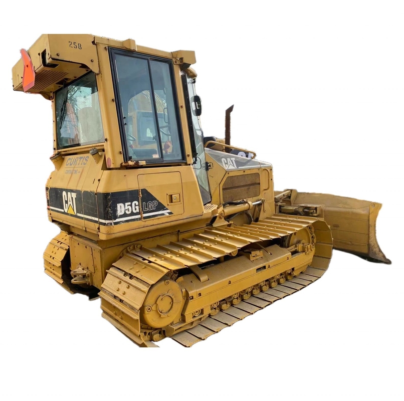 Original Color Mini Japan Made Caterpillar CAT D5G Bulldozer with 2.4m3 Dozing Capacity