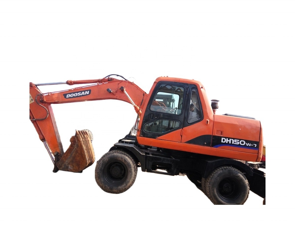 Used DOOSAN 150W-7 Wheel Excavator 15 Ton Digger with 0.7m3 Bucket Capacity