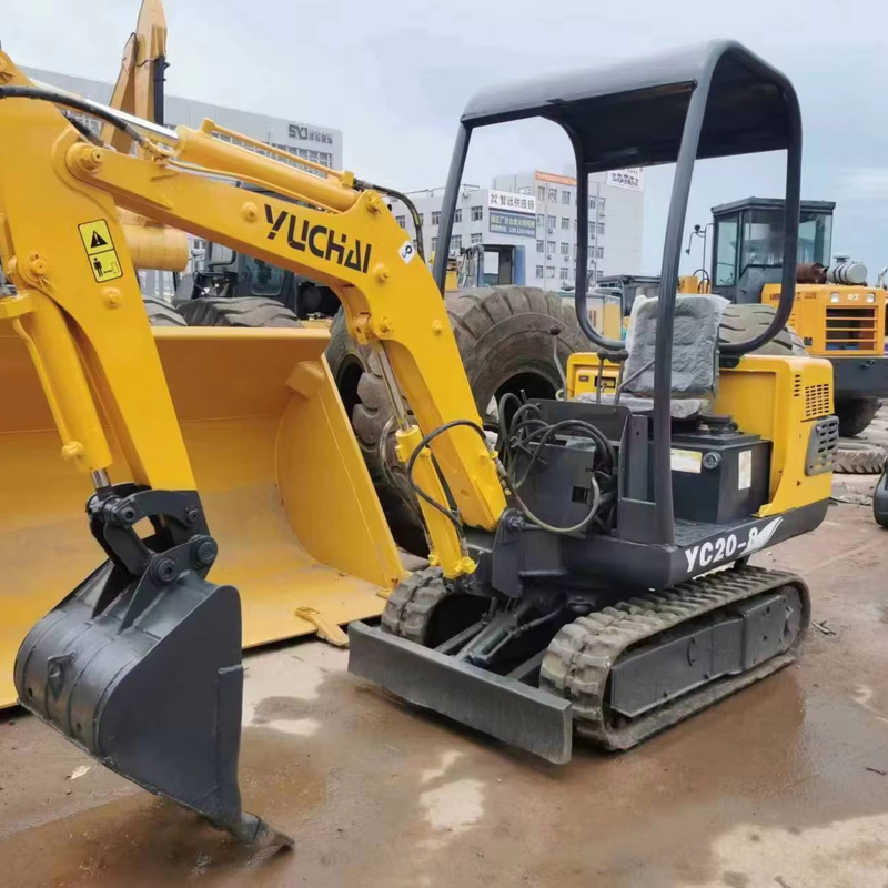 20KW Yuchai YC20-8 Mini Excavator 2 Ton Low Working Hours 0-2000 Crawler Excavator